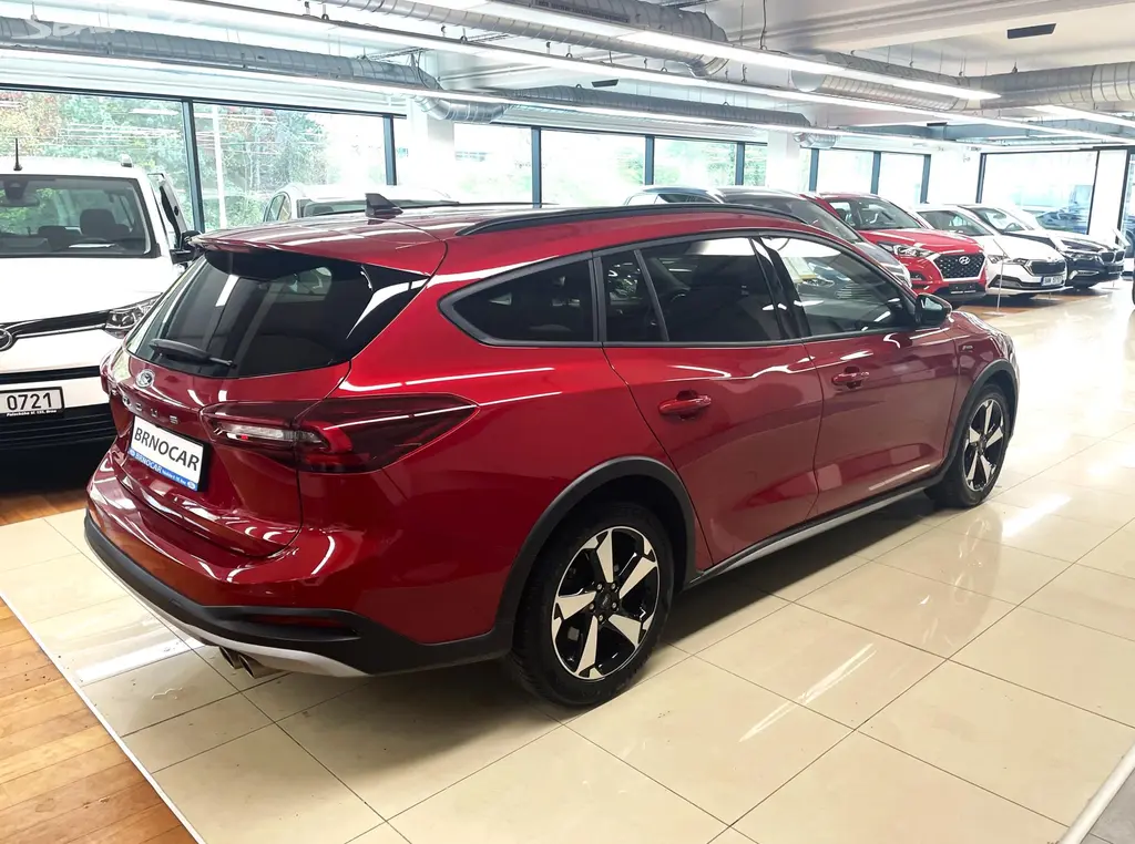 Ford Focus, 1.0 EcoBoost Active X AT, ČR - fotka 6