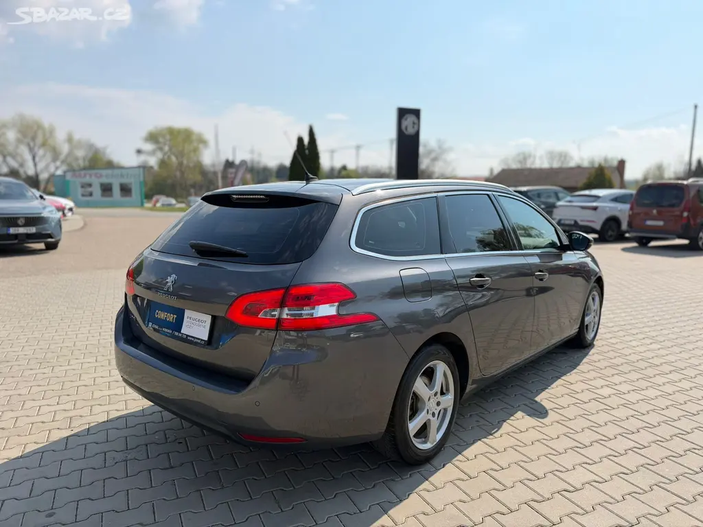 Peugeot 308, ALLURE 1.2PT 130 MAN6*DPH - fotka 4