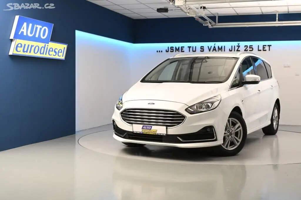 Ford S-MAX, 2.0 140 KW Kamera Tažné 8AT EC - fotka 2