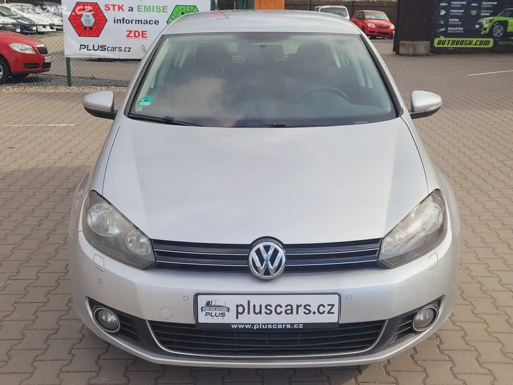 Volkswagen Golf 1.6 TDI DIGIKLIMA - fotka 5