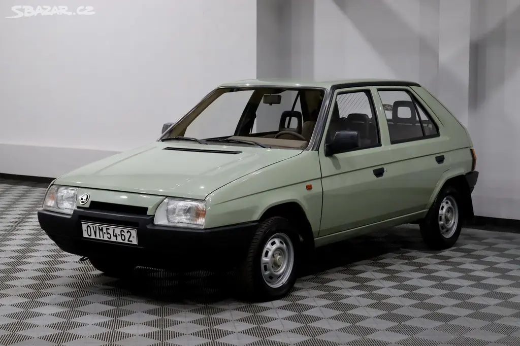 Škoda Favorit, 1.3 46 kW 136 L