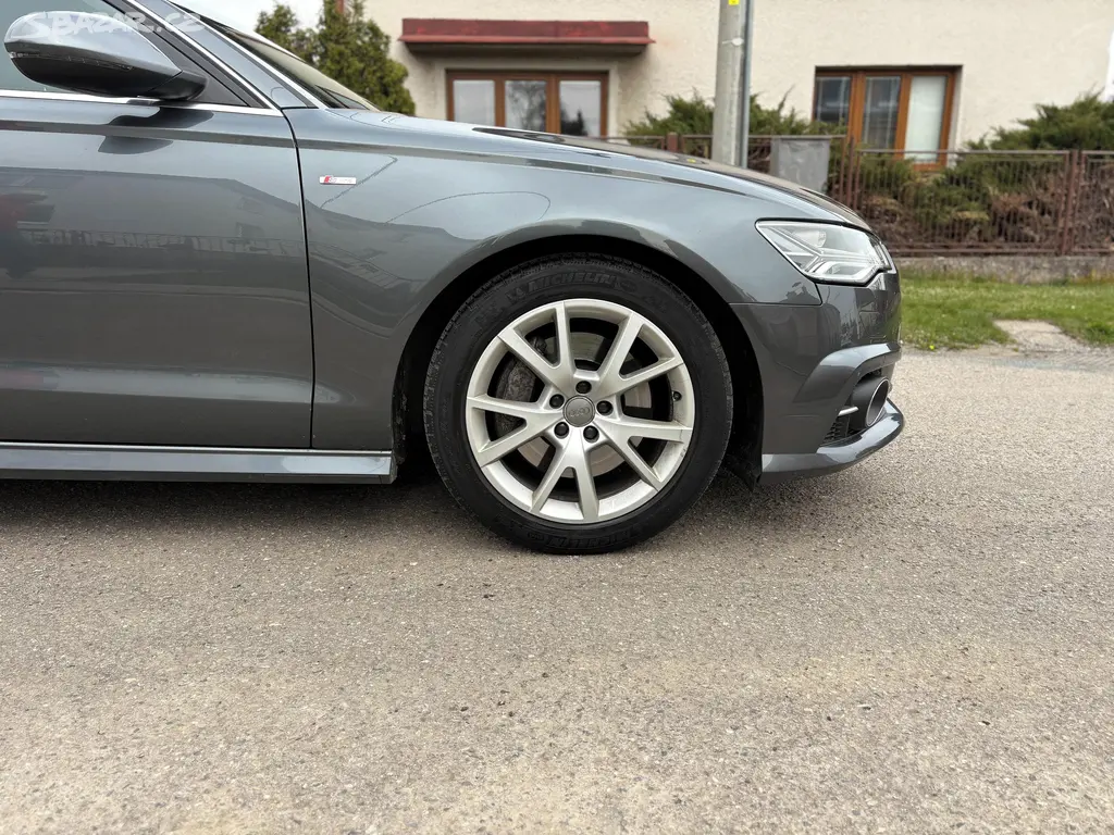 Audi A6, Avant 3.0 TDI quattro/ČR-1.maj - fotka 4