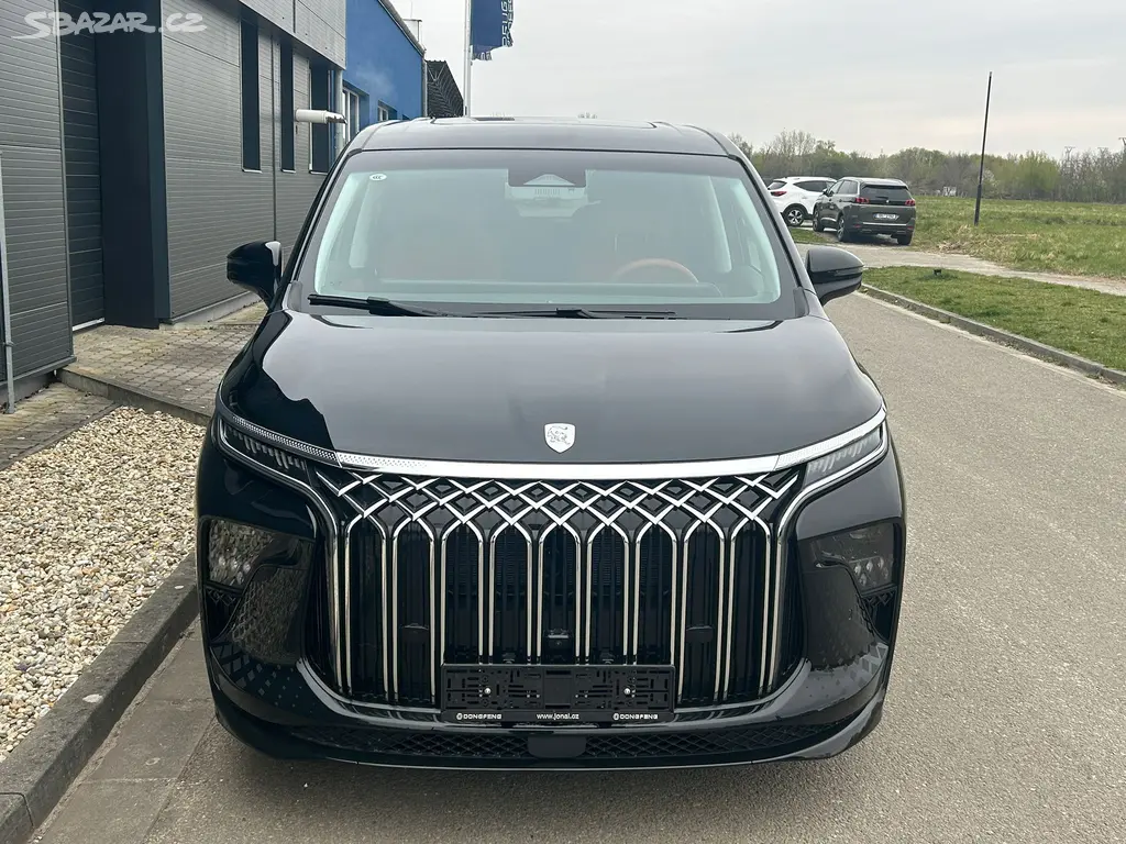 Dongfeng U-Tour, V9 HEV - fotka 2