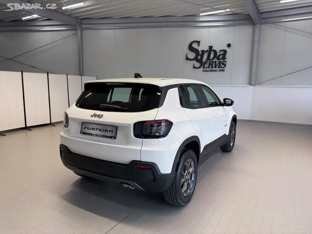 Jeep Avenger, Longitude 1.2 Turbo 100k MT6 - fotka 4