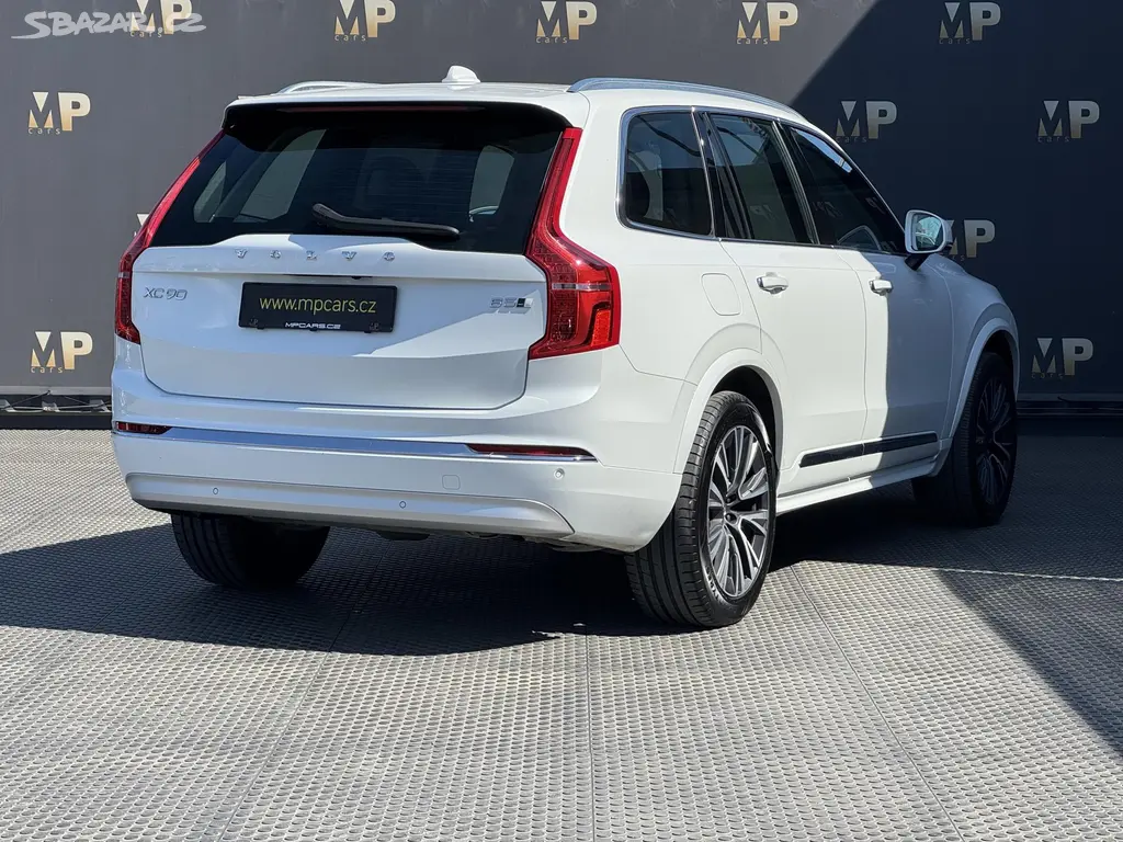 Volvo XC90, 2.0 B5 AWD Inscription, 1. Maj - fotka 6