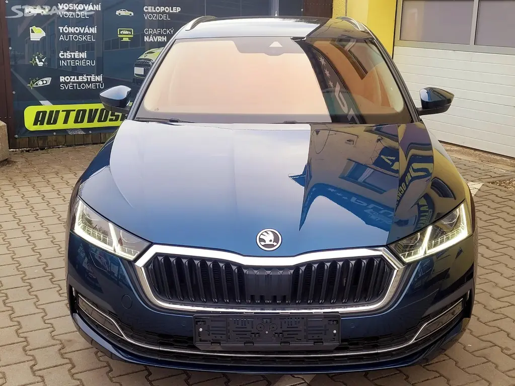 Škoda Octavia, 1,5 TSi Style,LED Matrix,SERV.KN - fotka 2