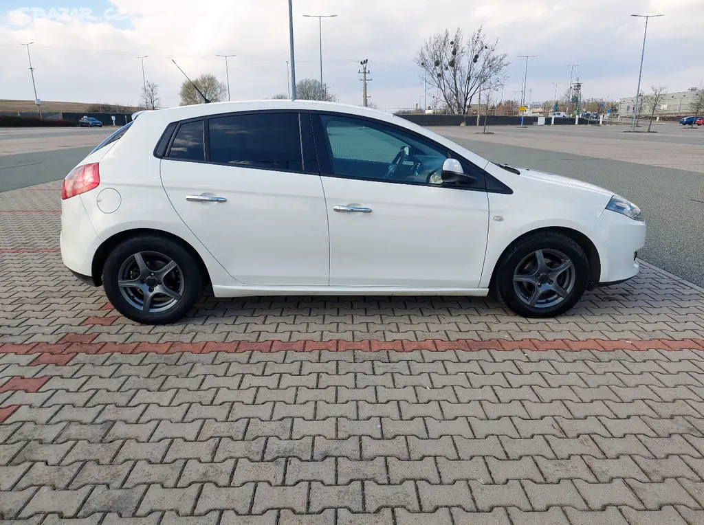 Fiat Bravo 2011 1.4 66kW LPG servis tažné rozvody - fotka 4