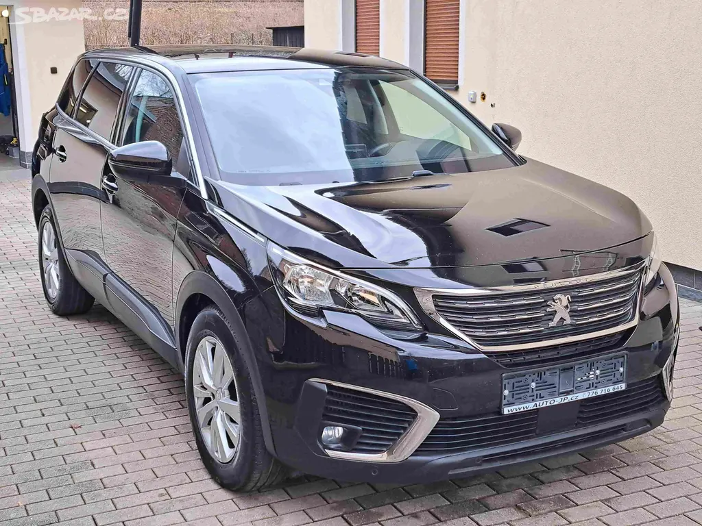 Peugeot 5008, 1,2 PT EAT8 17ALU VIRTUAL NAVI - fotka 2
