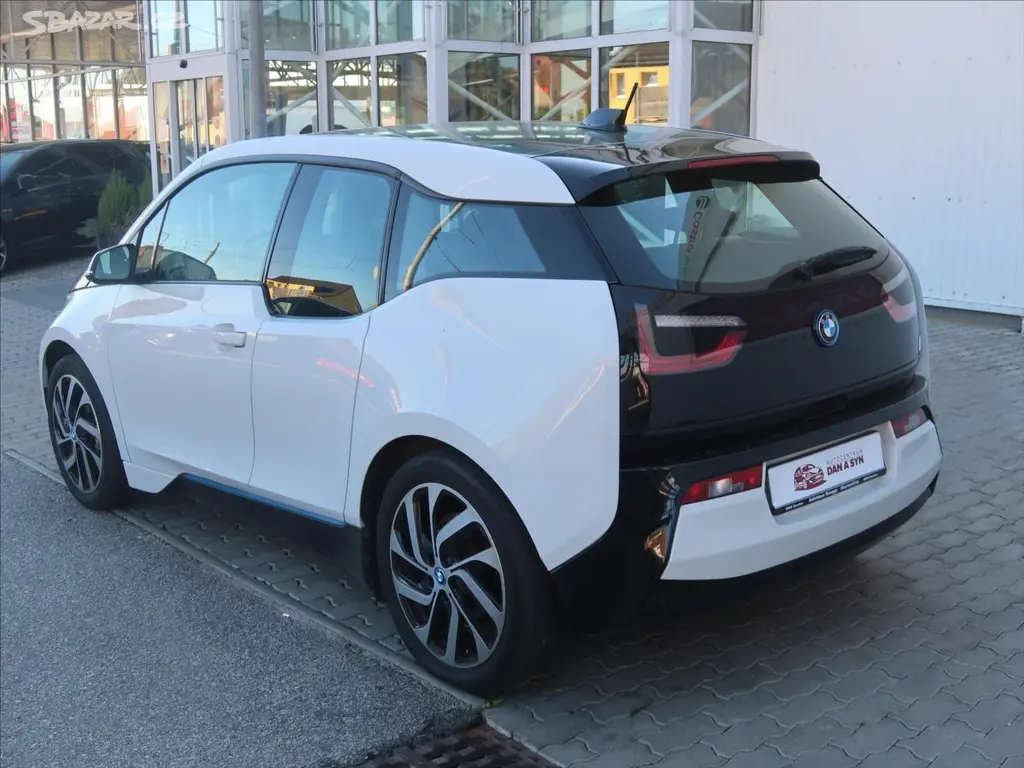 BMW i3, REX 60AH 125KW 65 100 KM! - fotka 4