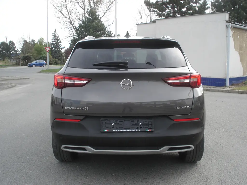 Opel Grandland X, 1.6 CDTi AUT NAVI FULL - fotka 4