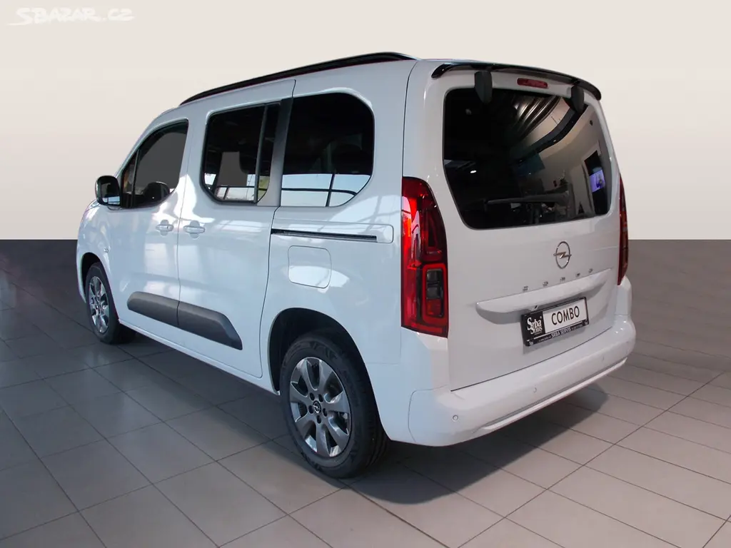 Opel Combo, Edition Plus L1H1 1.2 TURBO (8 - fotka 3