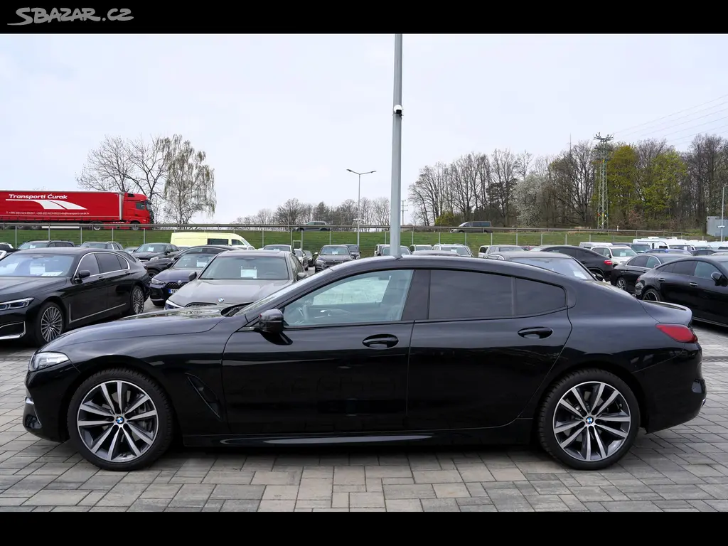 BMW Řada 8, 840i Gran Coupe/Led/340 PS - fotka 3