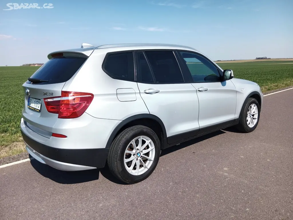 BMW X3 2.0D xDrive ,automat ,XENONY,bez koroze,STK - fotka 3