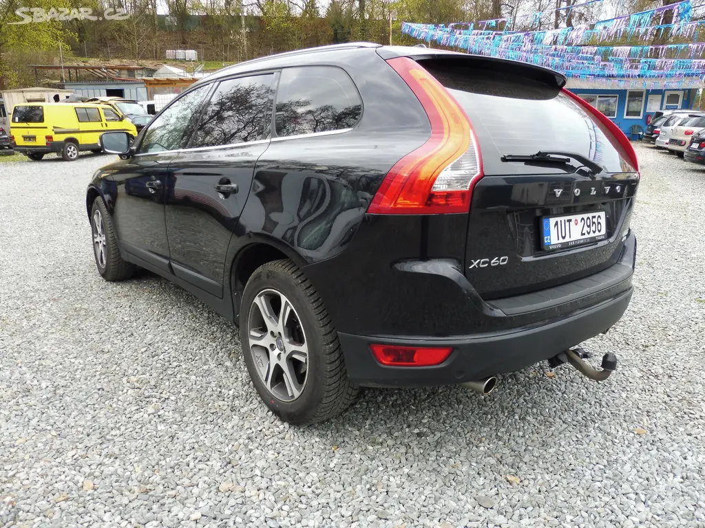 Volvo XC60, AWD - fotka 5