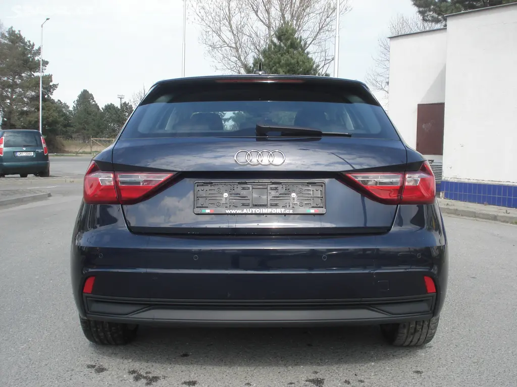 Audi A1, 25 TFSI VIRTUAL - fotka 4