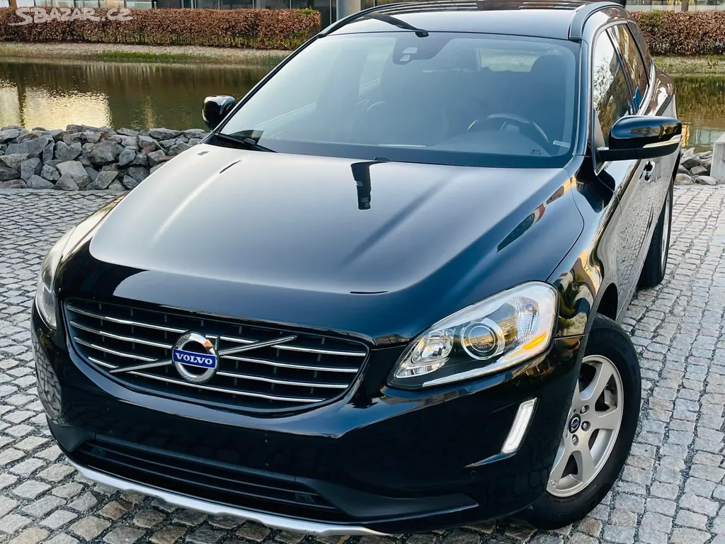 Volvo XC60, 2.0D 5VÁLEC AUT TAŽNÉ VÝHŘEV - fotka 2