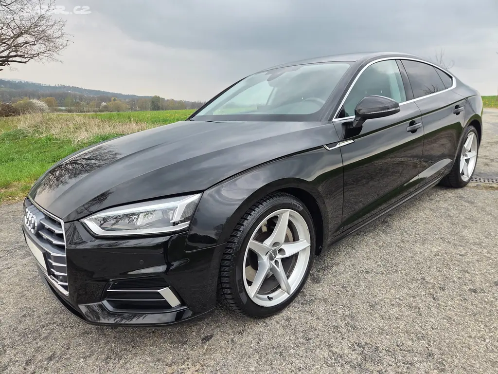AUDI A5 - 2.0TFSI(184KW)4X4 - ODPOČET DPH - KUP ČR - fotka 2