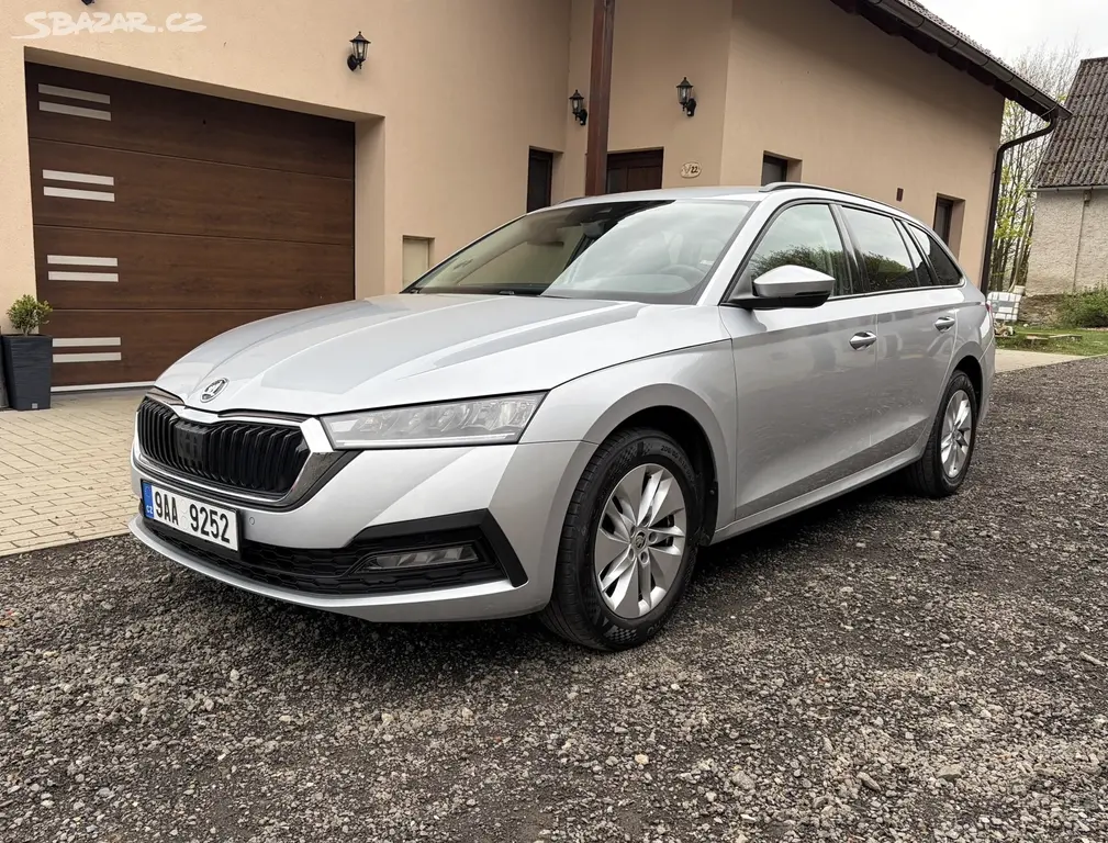 Škoda Octavia, kombi 2.0TDI. Rv22. 117 tiskm - fotka 2