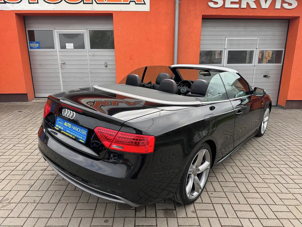 Audi A5, 2.0 TDI 140KW Cabrio - fotka 2