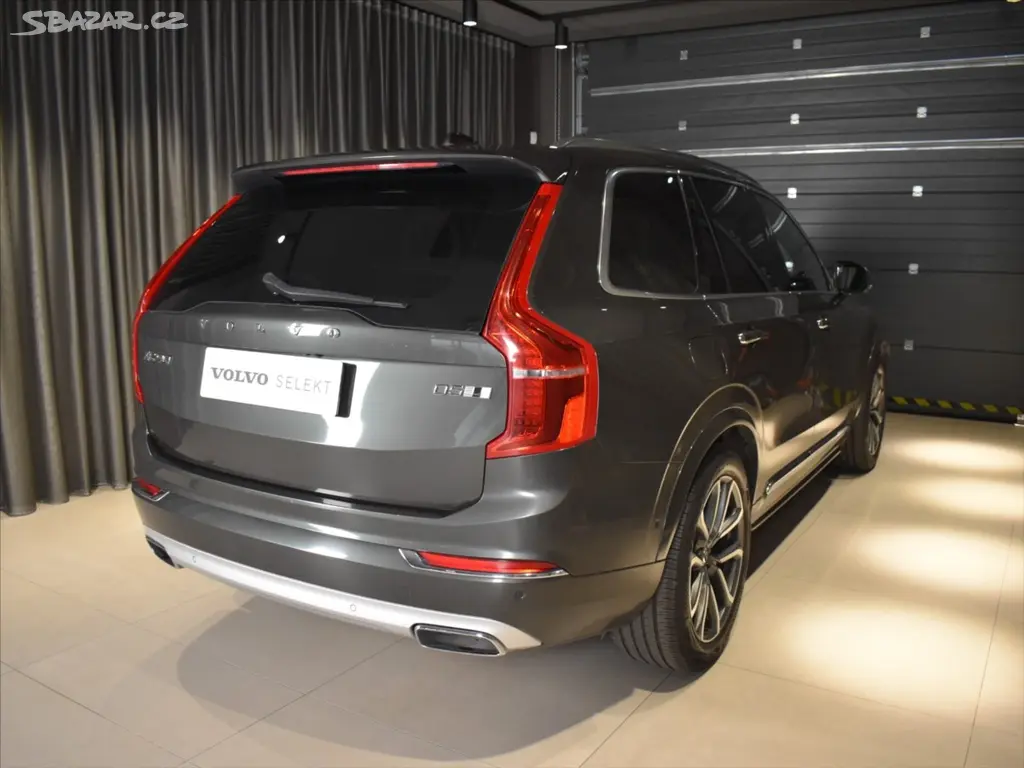 Volvo XC90, 2,0 D5 AWD INS, Bowers,vzduch, - fotka 4