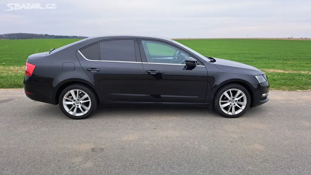 skoda octavia 3 sedan - fotka 4