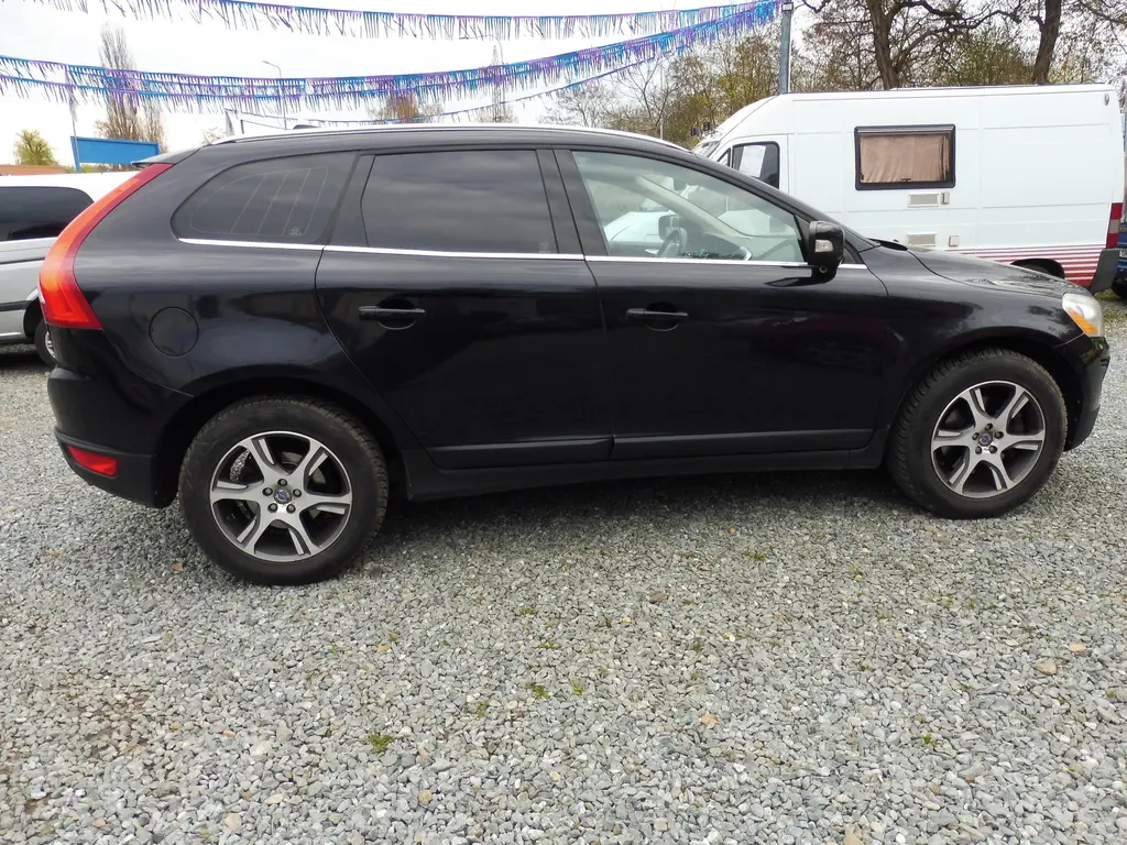 Volvo XC60, AWD - fotka 6