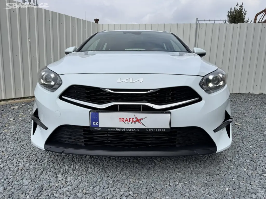 Kia Cee´d, 1,5 T-GDi Spin DPH 1.maj ČR - fotka 2