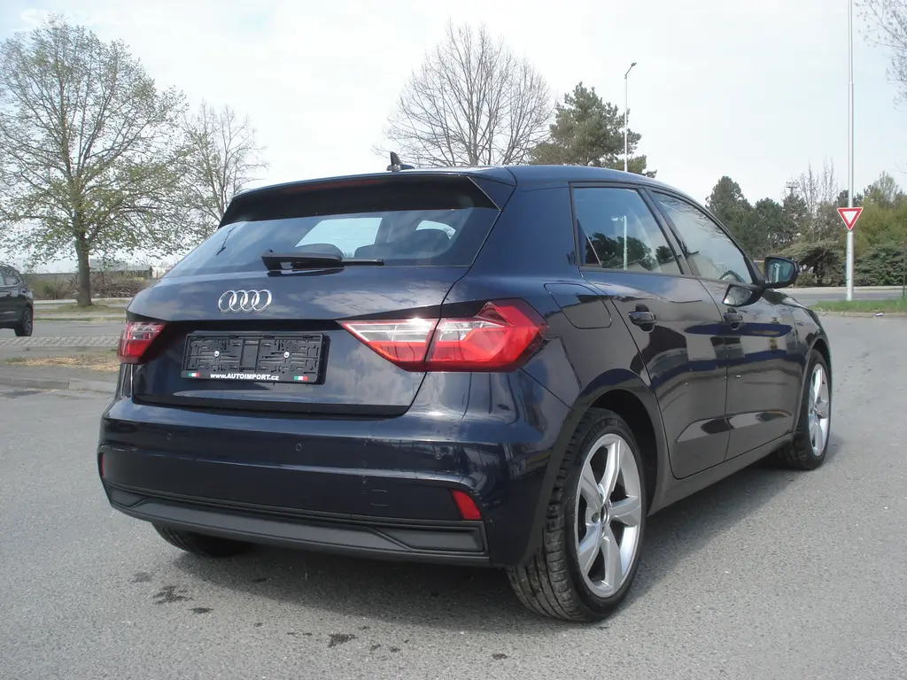 Audi A1, 25 TFSI VIRTUAL - fotka 5