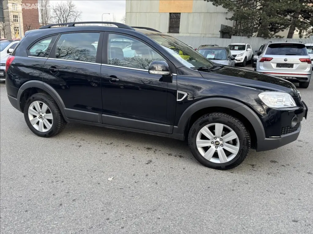 Chevrolet Captiva, 2,0 4x4+7.MIST+KRASNÝ STAV ! - fotka 3