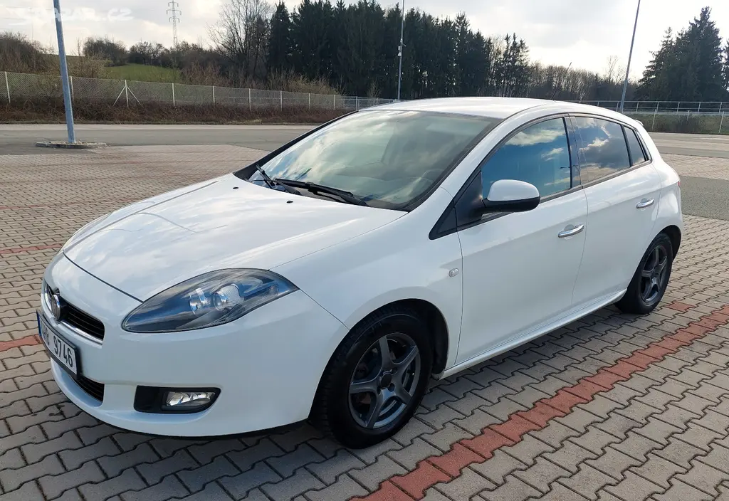 Fiat Bravo 2011 1.4 66kW LPG servis tažné rozvody - fotka 2