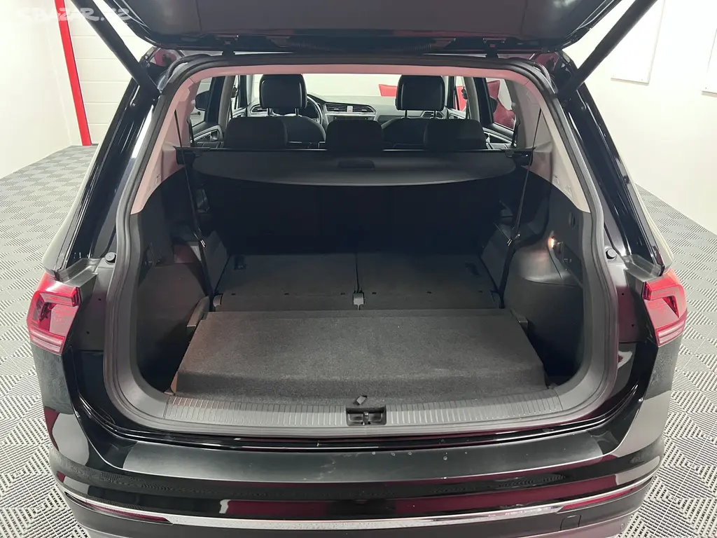 Volkswagen Tiguan Allspace, 2.0 TSI 132 kW Highline 7-míst - fotka 6