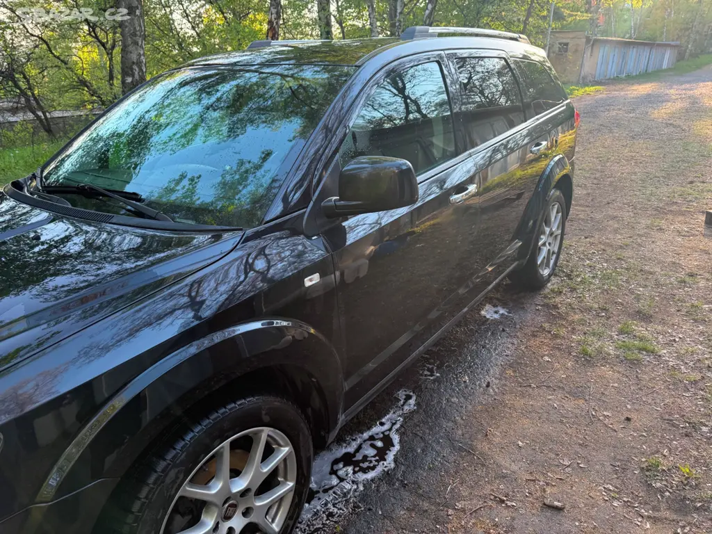Fiat Freemont 2.0 Multijet 125kW 4x4 137 tis km - fotka 3