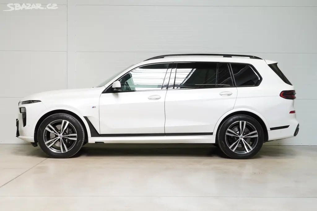 BMW X7, Xdrive40d,M-paket,HUD,360,Tažn - fotka 5