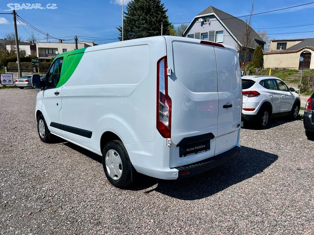 Ford Transit Custom 2.0d 77 kW Klima,LED,PoServisu - fotka 4