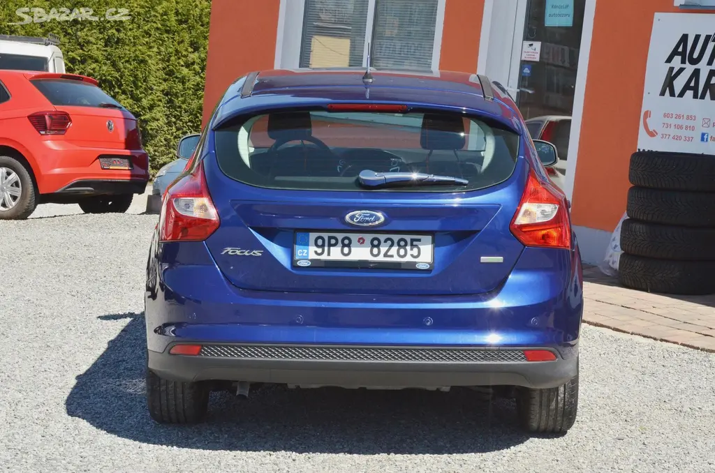 Ford Focus, 1.0 EB 74kW TREND 2x kola - fotka 5