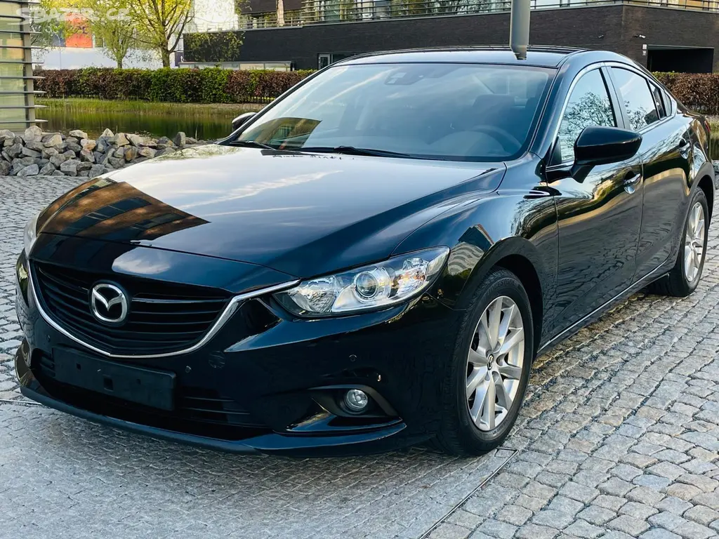 Mazda 6, 2.0i 121KW MAN VÝHŘEV SERVISKA - fotka 2