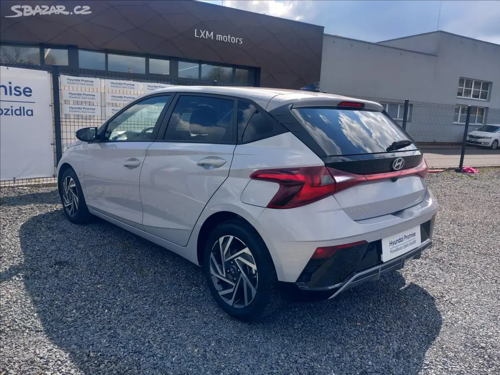 Hyundai i20, 1,0 TGDI MT SMART - fotka 6