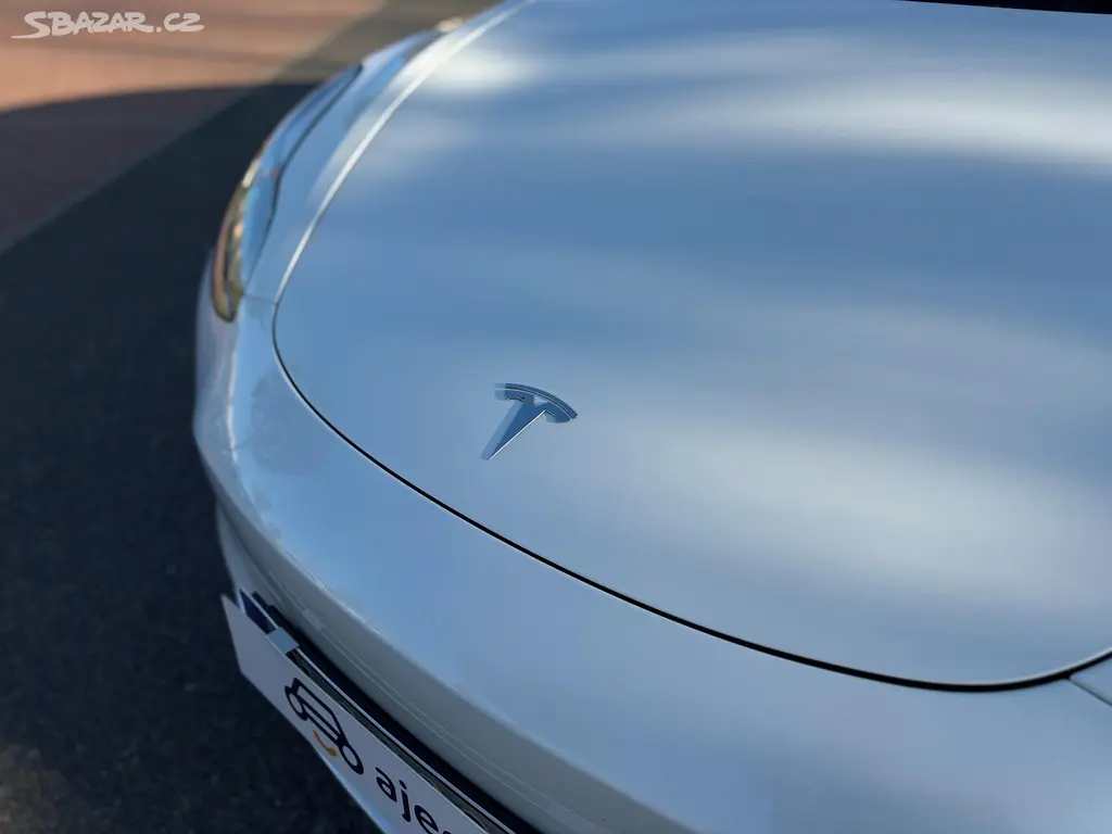 Tesla Model 3, Standard Range Plus/208kW/taž. - fotka 3