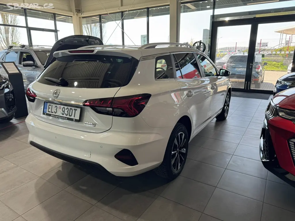 MG MG5, 61 kWh Excite 115kW A/T DPH - fotka 2