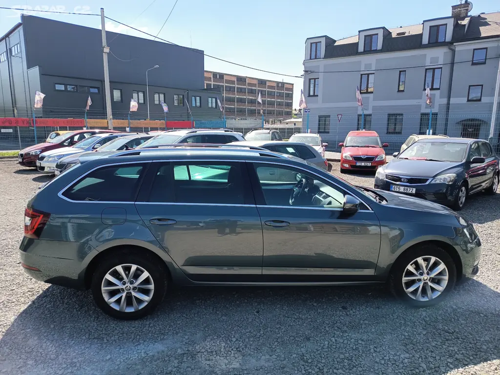 Škoda Octavia Combi 1, 5TSI Style Plus DSG - fotka 5