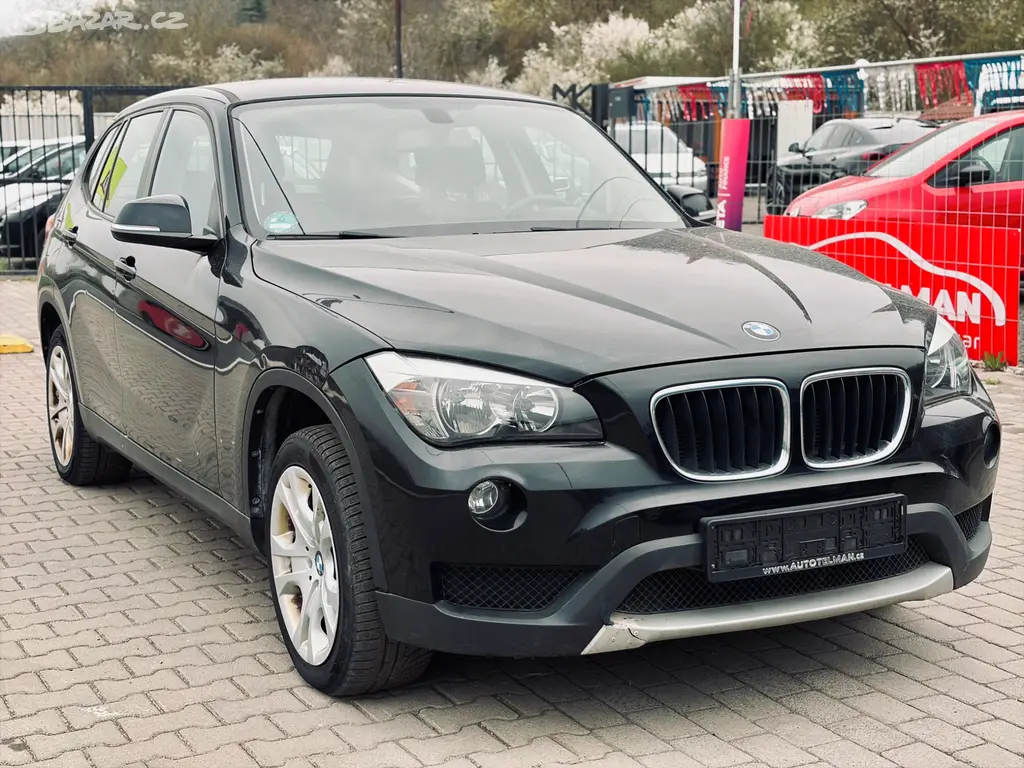 BMW X1, xDrive 18d, 105 KW, r.v. 2013, VADNÝ MOTOR - fotka 4
