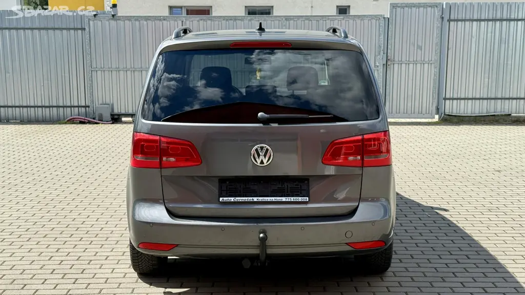 Volkswagen Touran, 1.6TDi*77kW*STYLE*1.MAJ*SERVIS - fotka 3