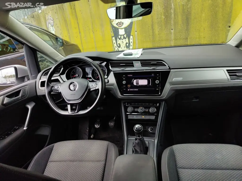 Volkswagen Touran, 1.4Tsi 110KW 7-MÍST VYHŘ. SEDA - fotka 4