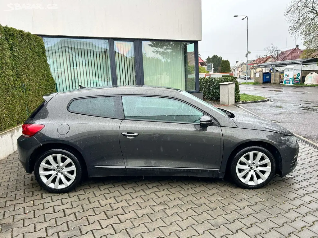 Volkswagen Scirocco 1.4TSi 118kW CZ 2011 - fotka 4