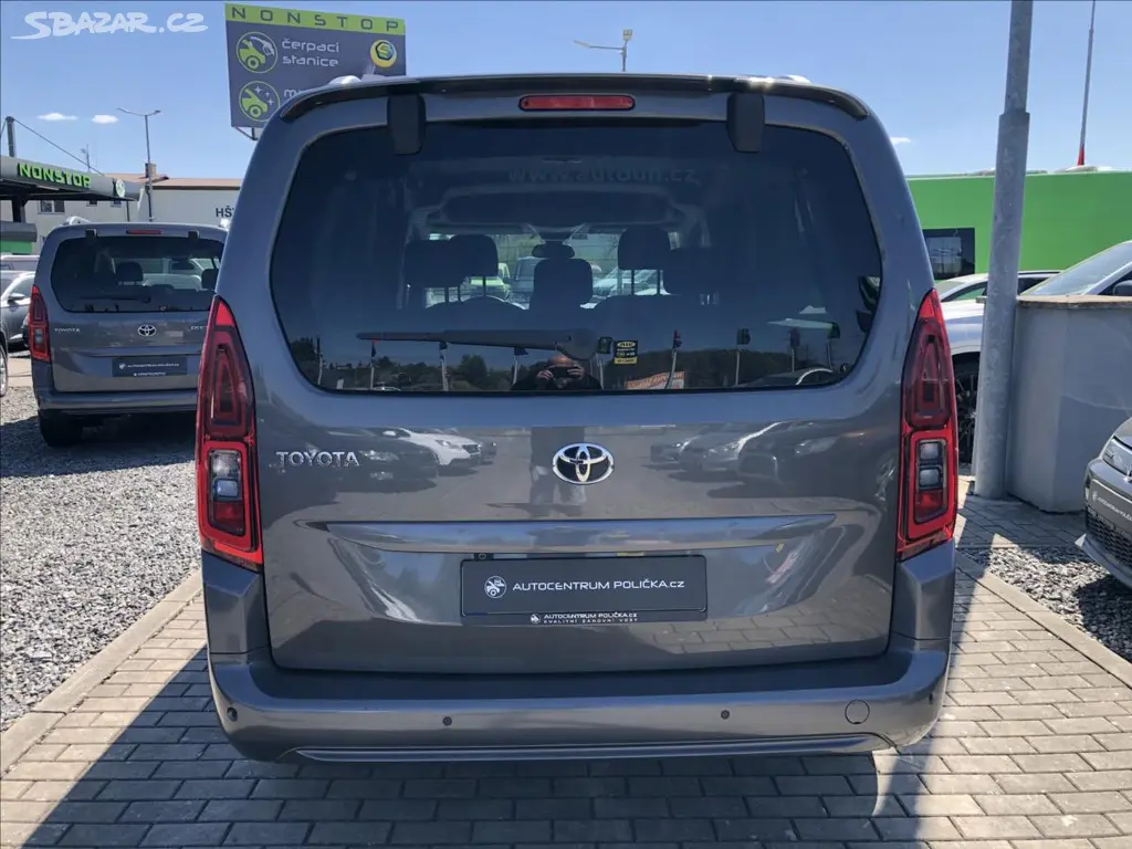 Toyota Proace City Verso, 1,5 MAXI FAMILY - fotka 6