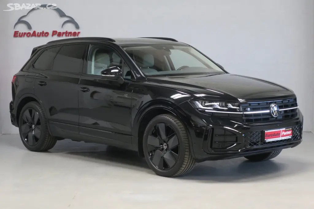 Volkswagen Touareg, R-LINE 3,0TDI 210kW TOP VÝBAVA - fotka 5