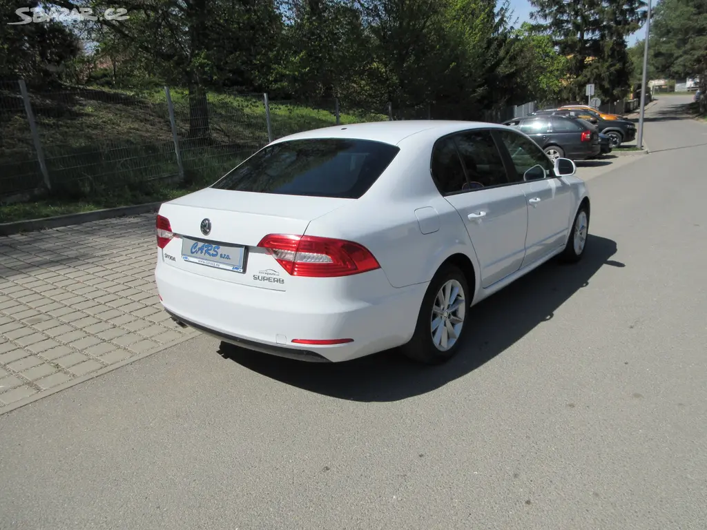 Škoda Superb 2.0TDi 103 Kw, Xenon, Vyhř. Nová STK - fotka 4