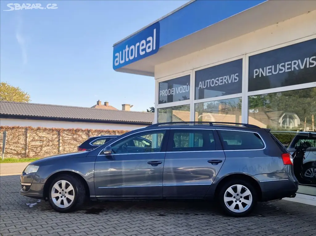Volkswagen Passat, 1,4 TSi 90kW VÝHŘEV AUTOKLIMA - fotka 2