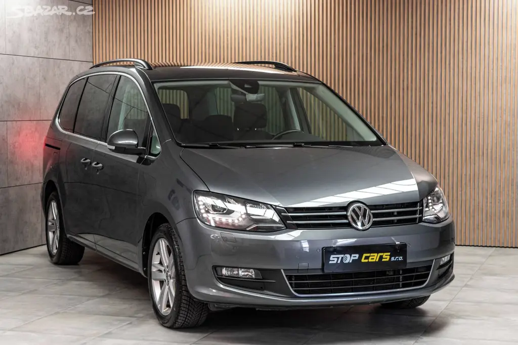Volkswagen Sharan, 1.4 TSI DSG*7.MÍST*TAŽNÉ*ČR 1M - fotka 3