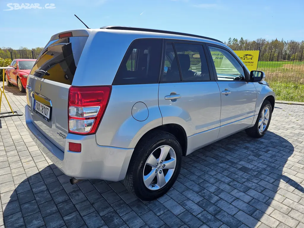Suzuki Grand Vitara, 2.4, 4x4, uzávěrka - fotka 5